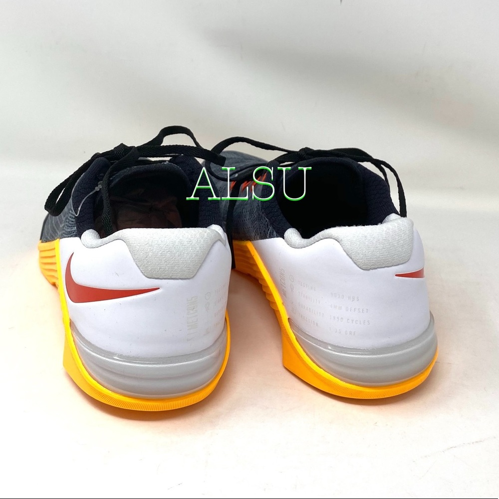 Nike Metcon 5 Black Yellow Women’s Sneakers - Picture 6 of 8